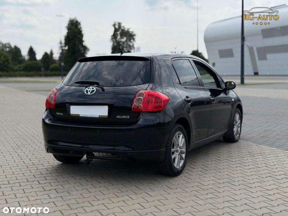 Toyota Auris - 7