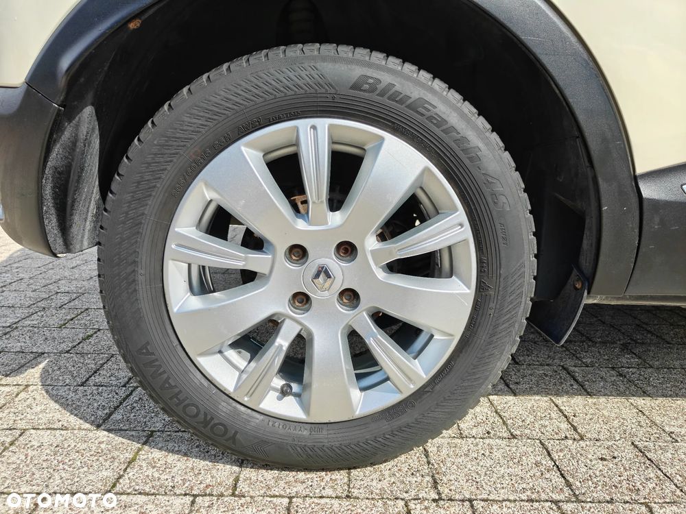 Renault Captur - 13