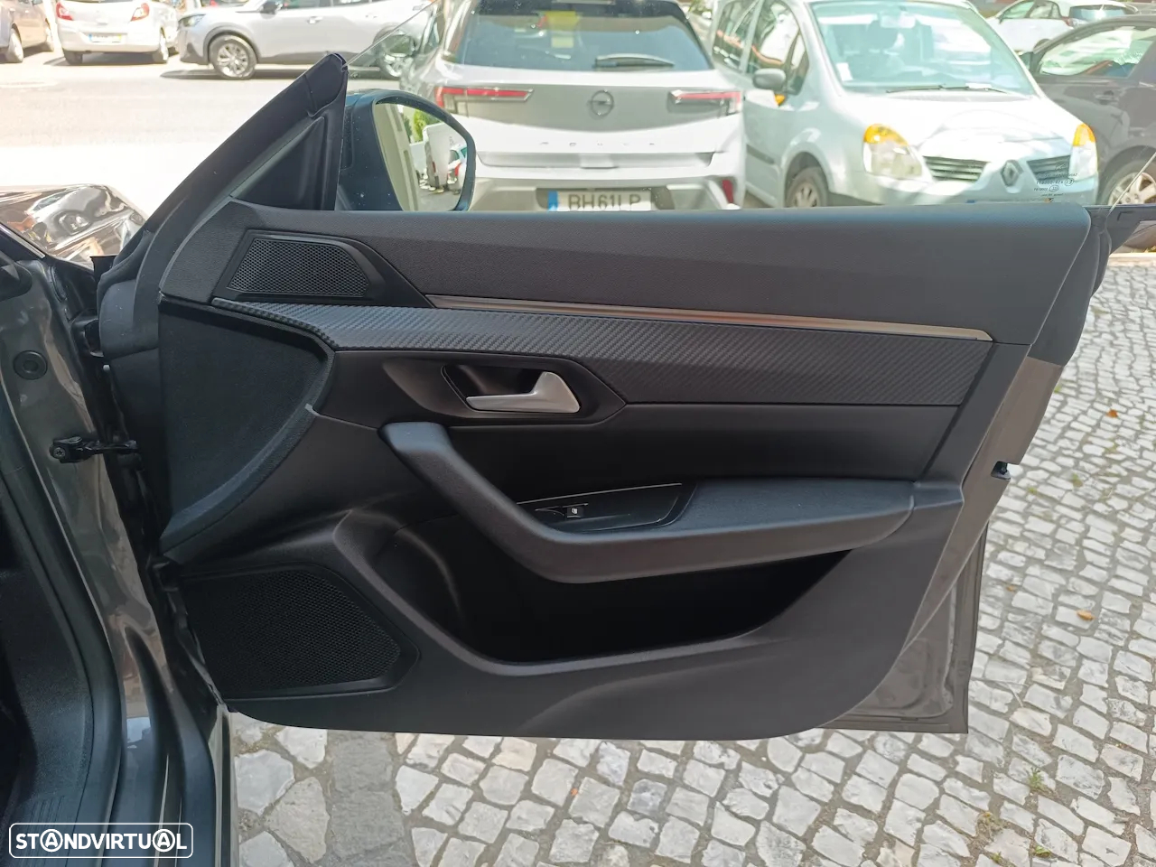Peugeot 508 SW 1.6 Hybrid Allure Pack e-EAT8 - 29