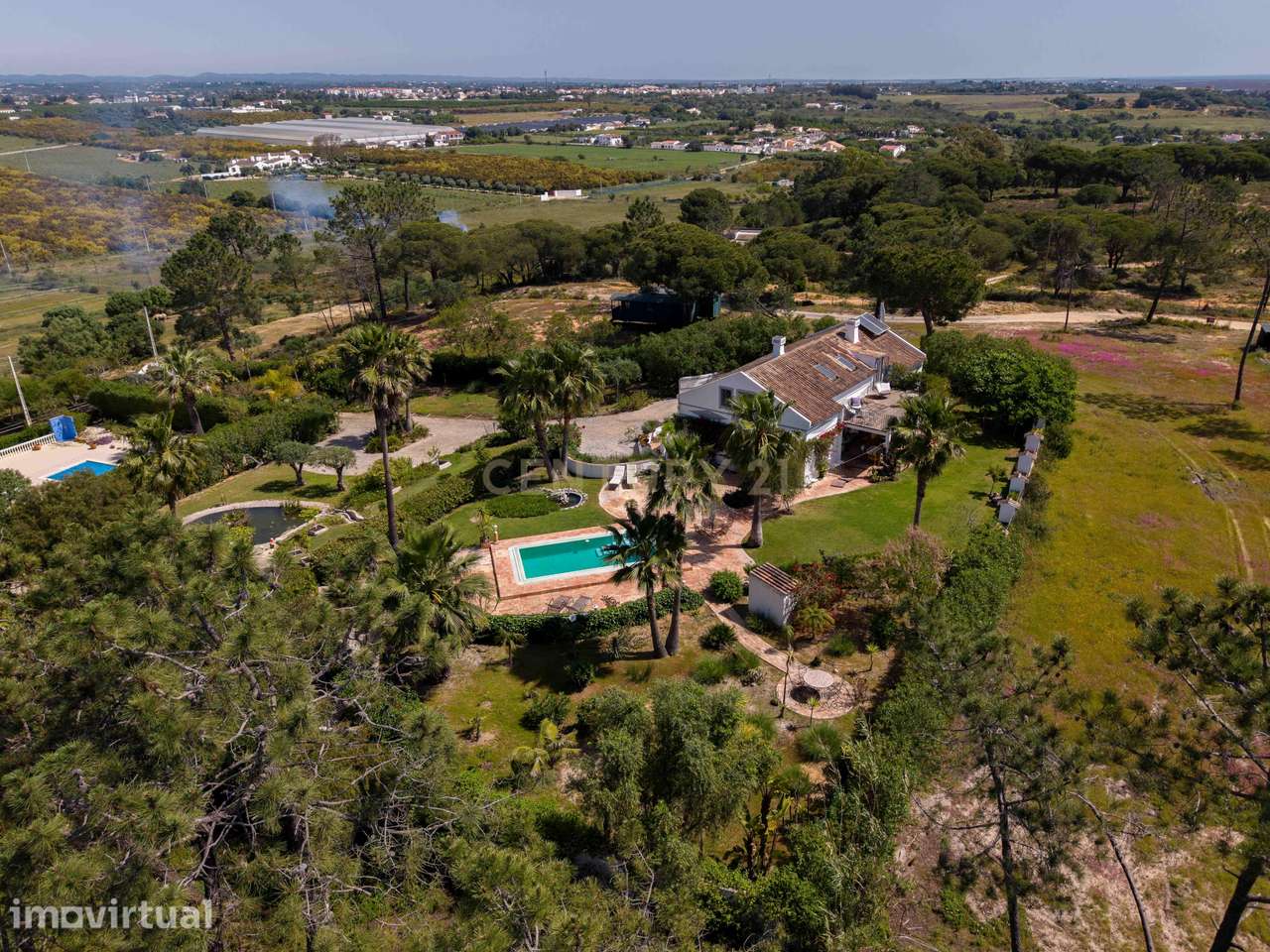 Moradia Única no Coração da Ria Formosa – Sítio do Pinheiro, Luz de Ta - Grande imagem: 4/46