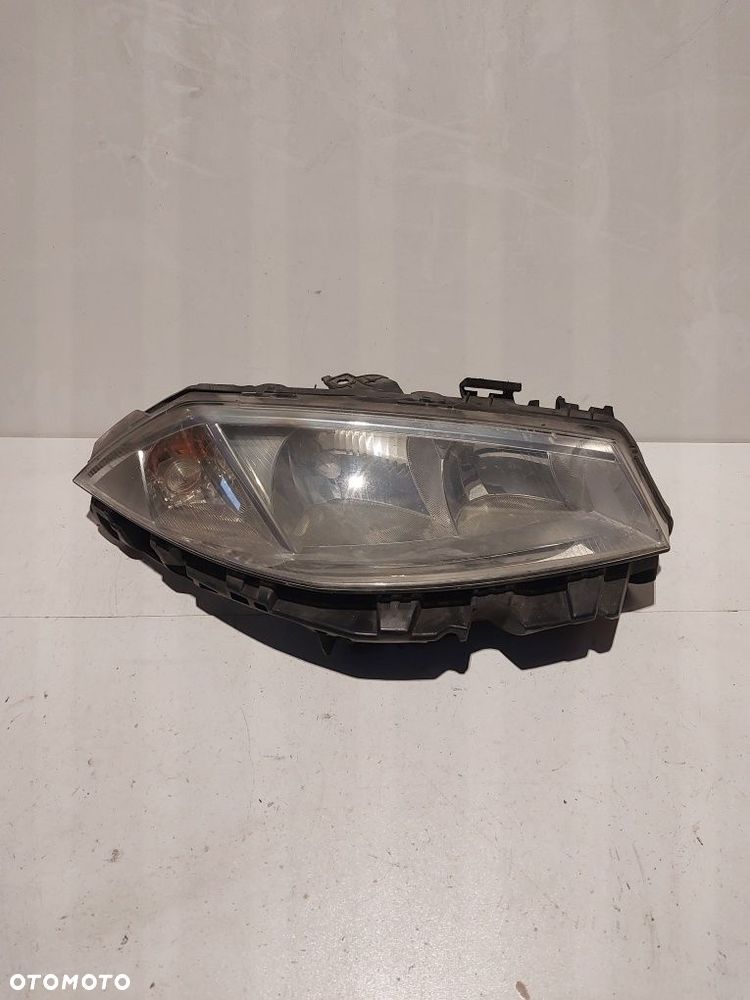 Renault megane II prawa lampa przednia przód reflektor prawy - 1