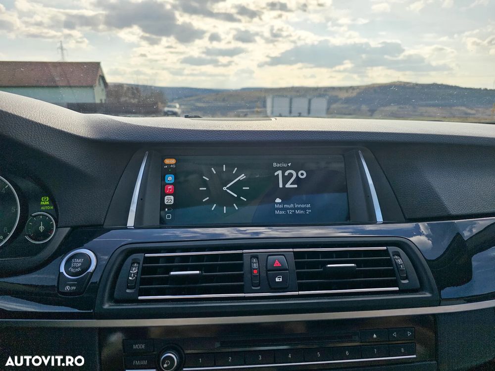 BMW Seria 5 520d Aut. Luxury Line - 24