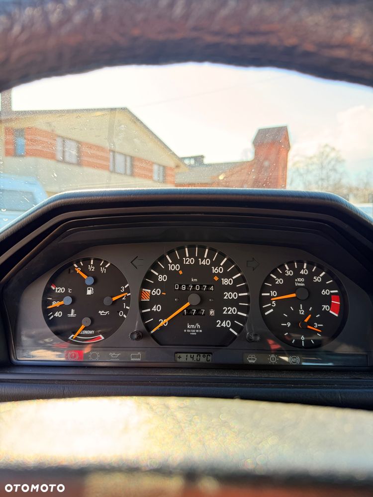 Mercedes-Benz W124 (1984-1993) - 18