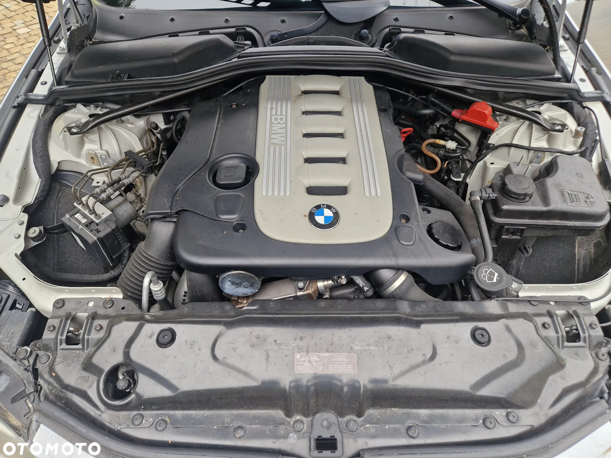BMW Seria 5 530xd Touring - 25