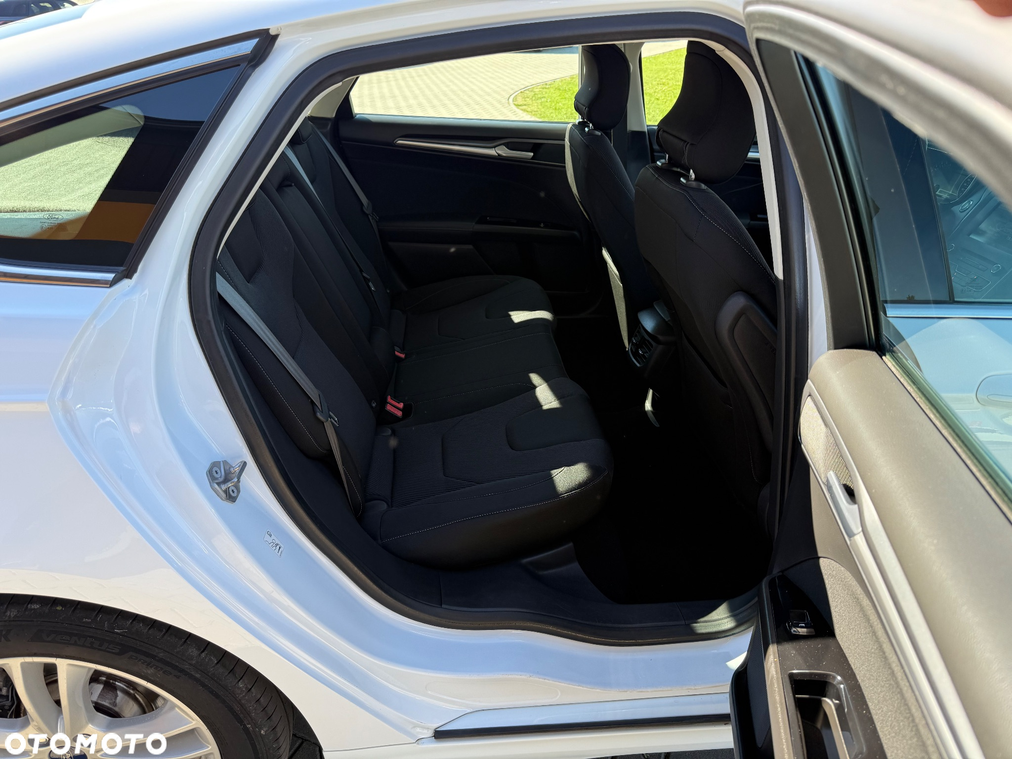 Ford Mondeo 2.0 TDCi Titanium - 8