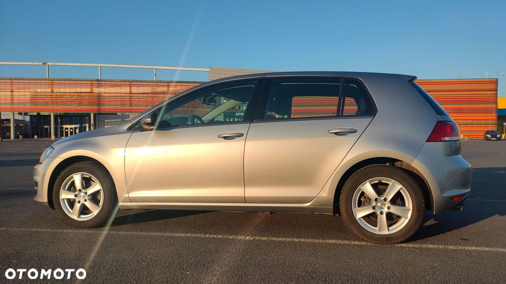 Volkswagen Golf 1.4 TSI BMT Highline - 3