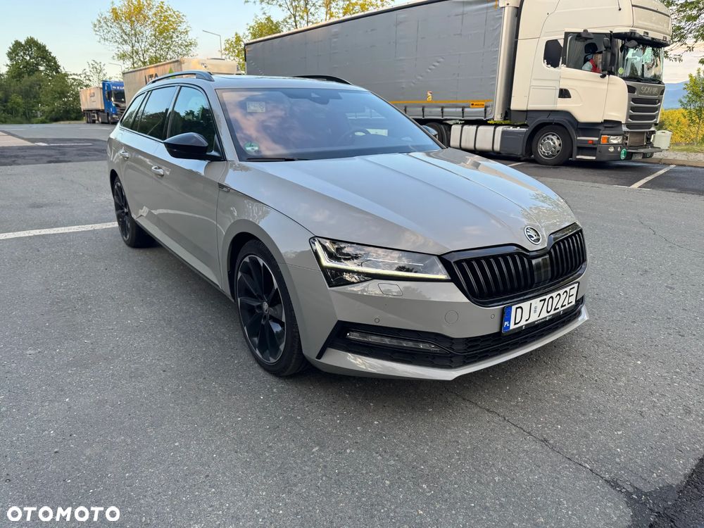 Skoda Superb 2.0 TDI DSG Sportline - 4