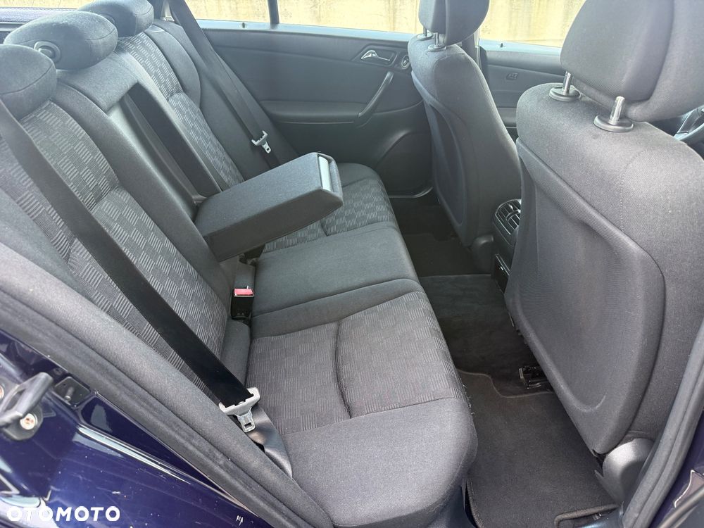 Mercedes-Benz Klasa C 220 CDI Automatik Elegance - 16