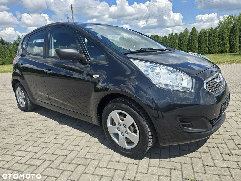 Kia Venga - 3