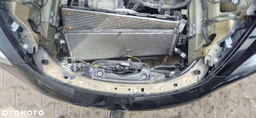 Tesla Model 3 - 21