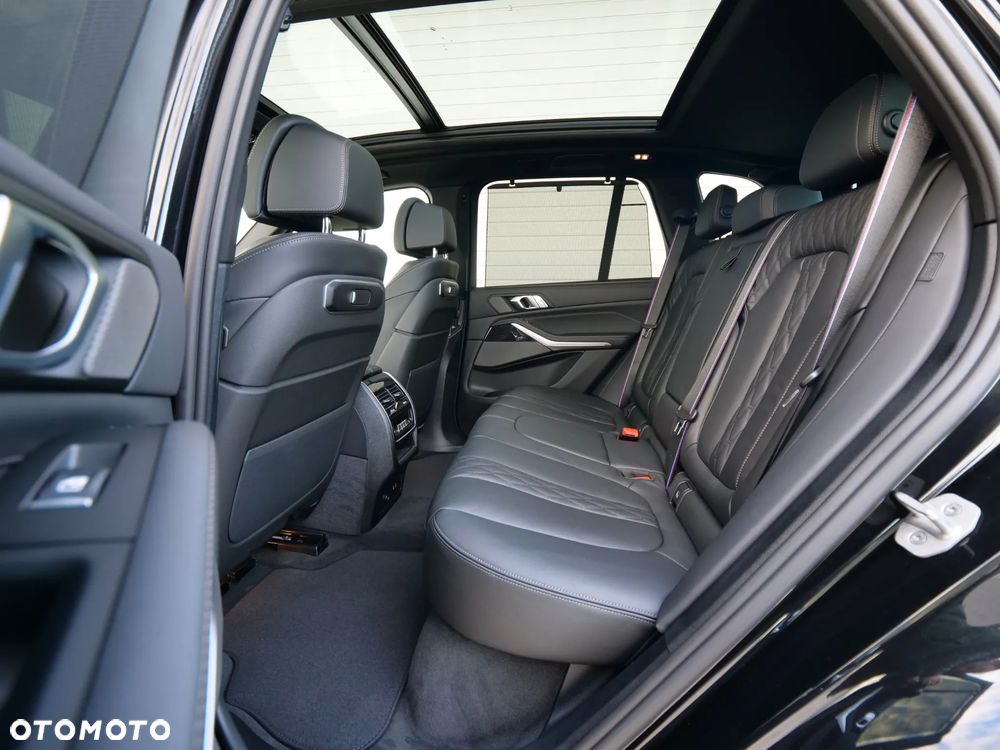 BMW X5 xDrive40d - 32