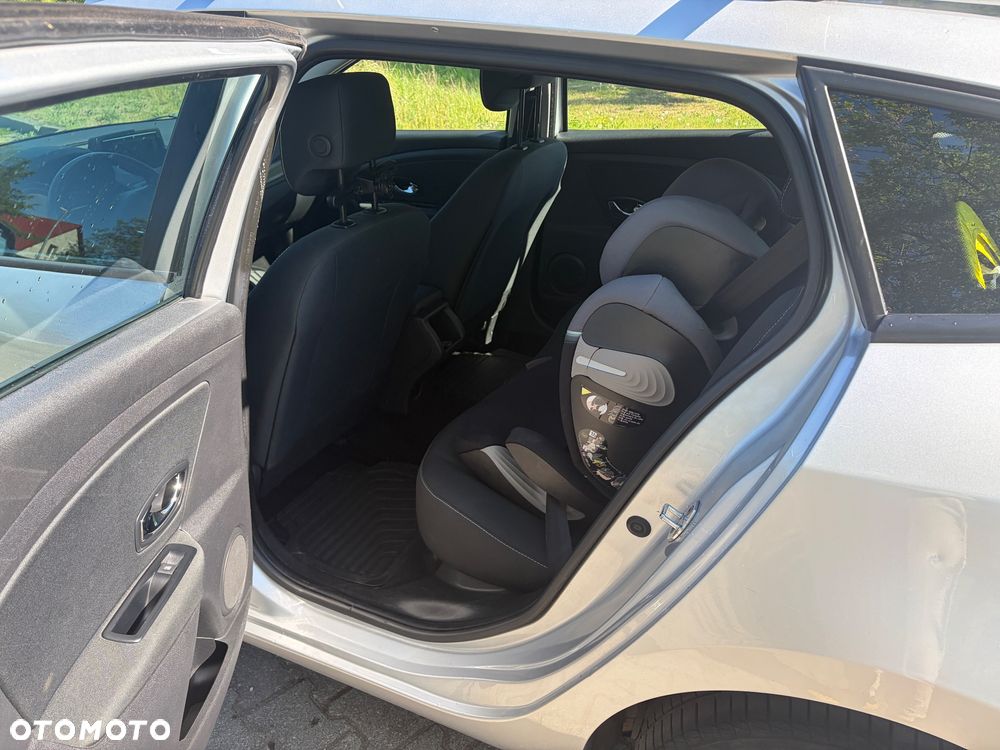 Renault Megane 1.5 dCi Limited - 14