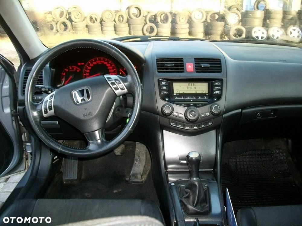Honda Accord - 9