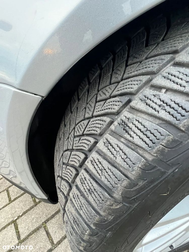 Volkswagen Golf 2.0 TDI DPF Comfortline - 20