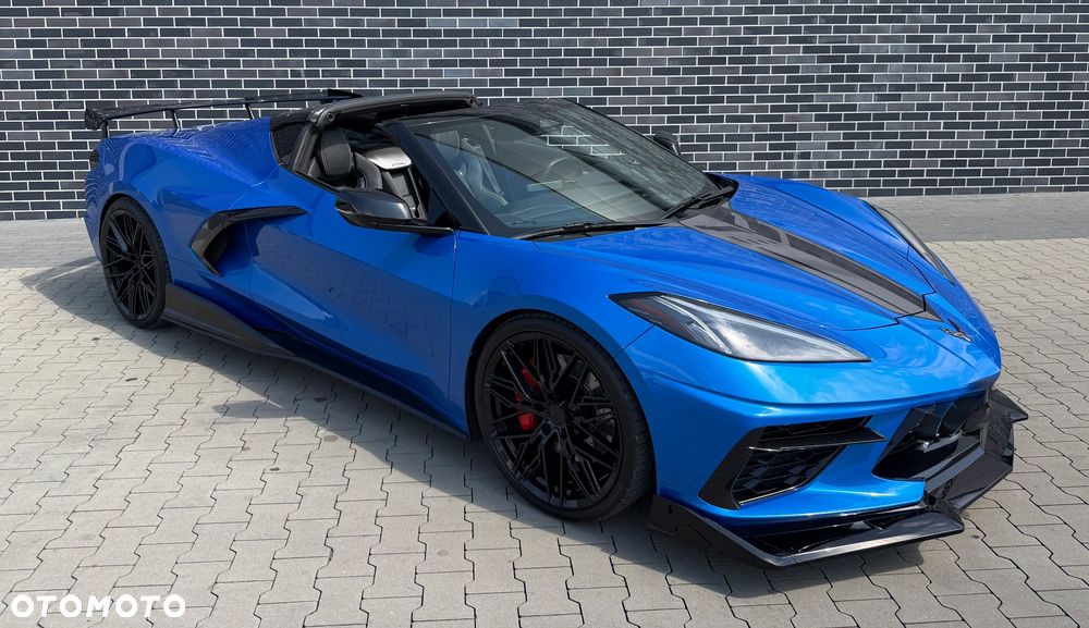 Chevrolet Corvette - 1
