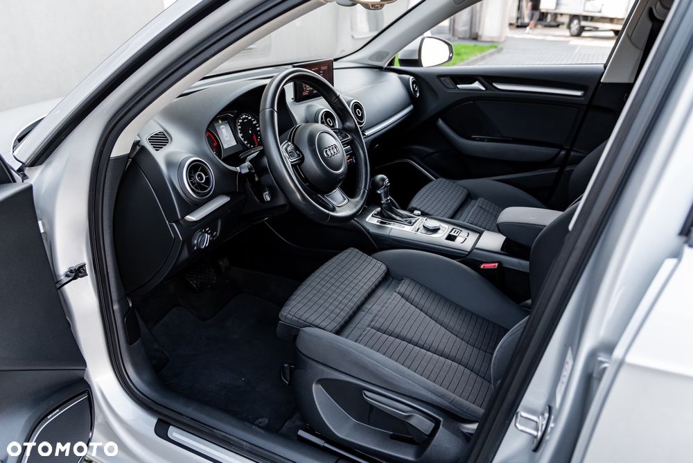 Audi A3 Sportback - 18