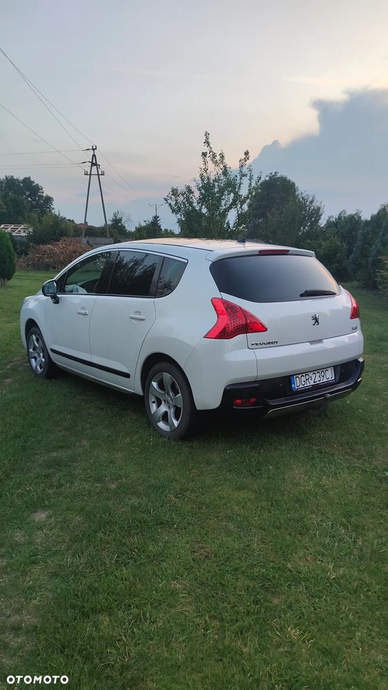 Peugeot 3008 155 THP Premium - 10