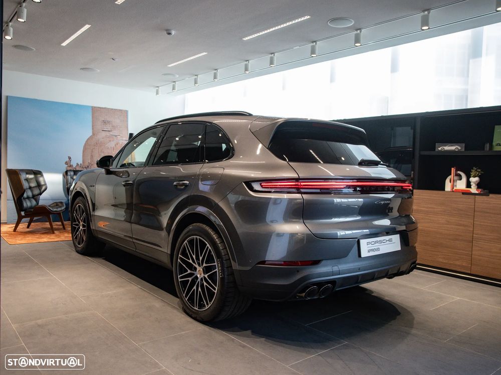 Porsche Cayenne E-Hybrid - 10