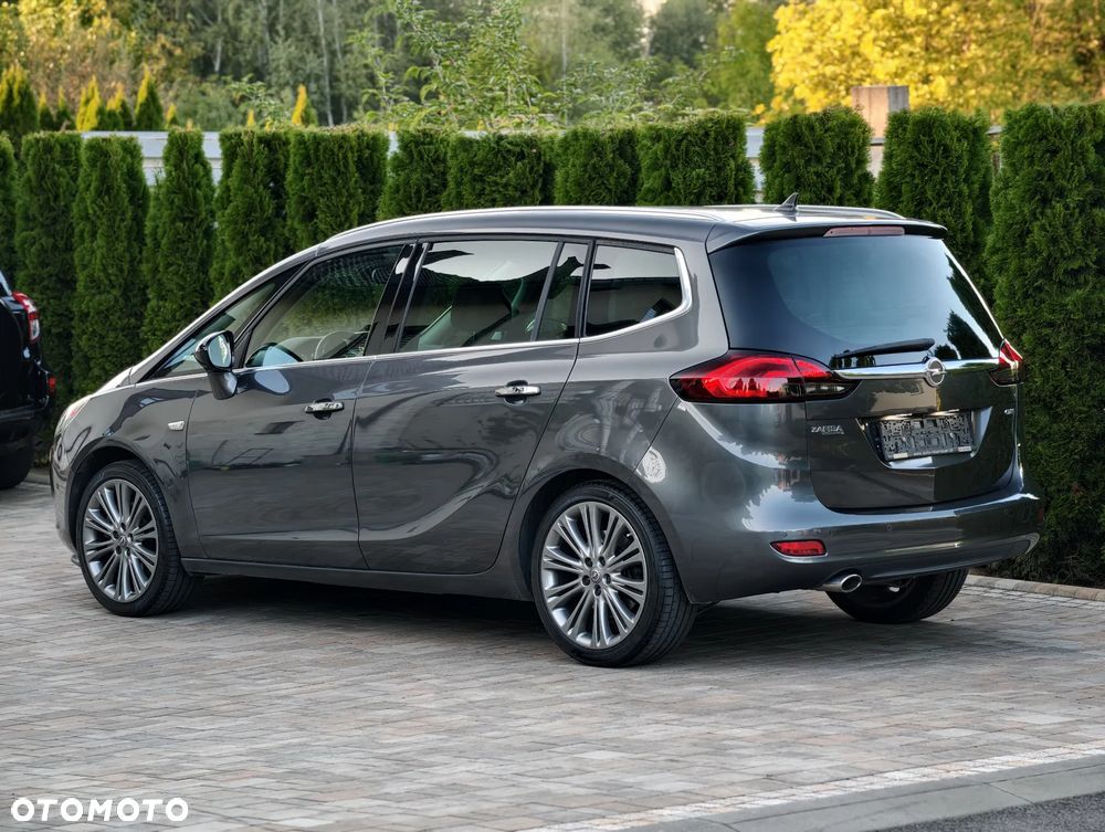 Opel Zafira - 3