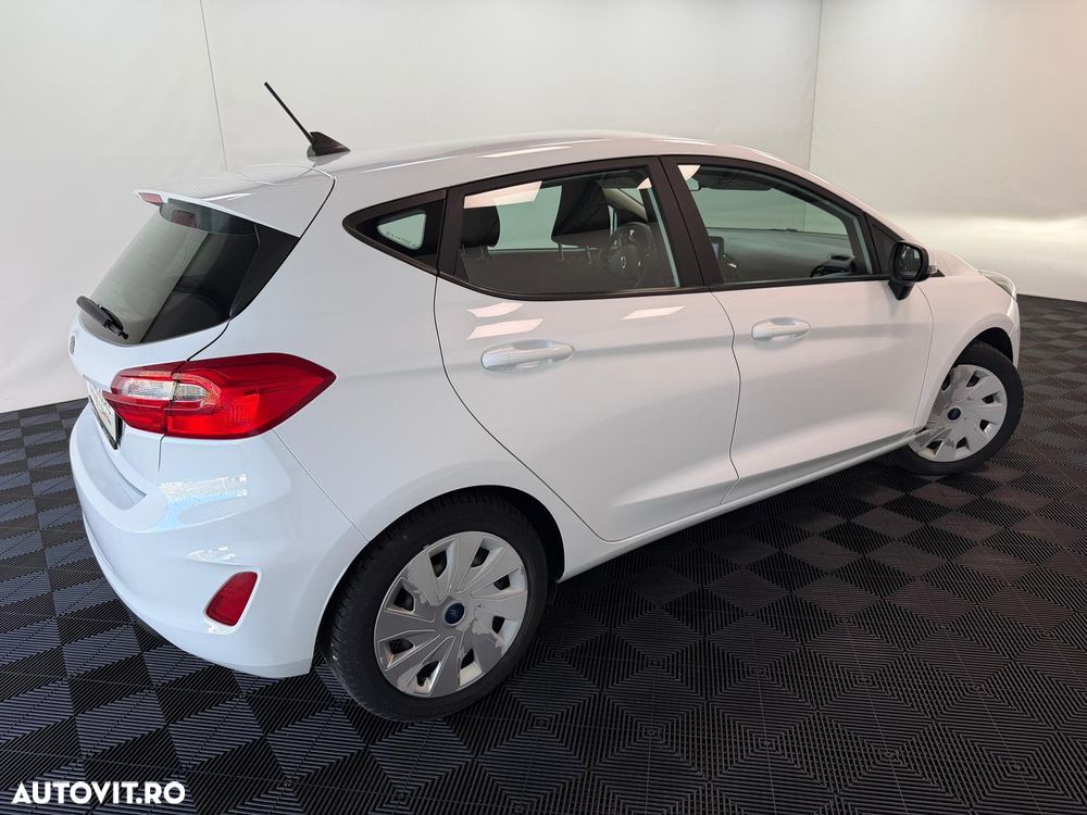 Ford Fiesta 1.1 Trend - 8