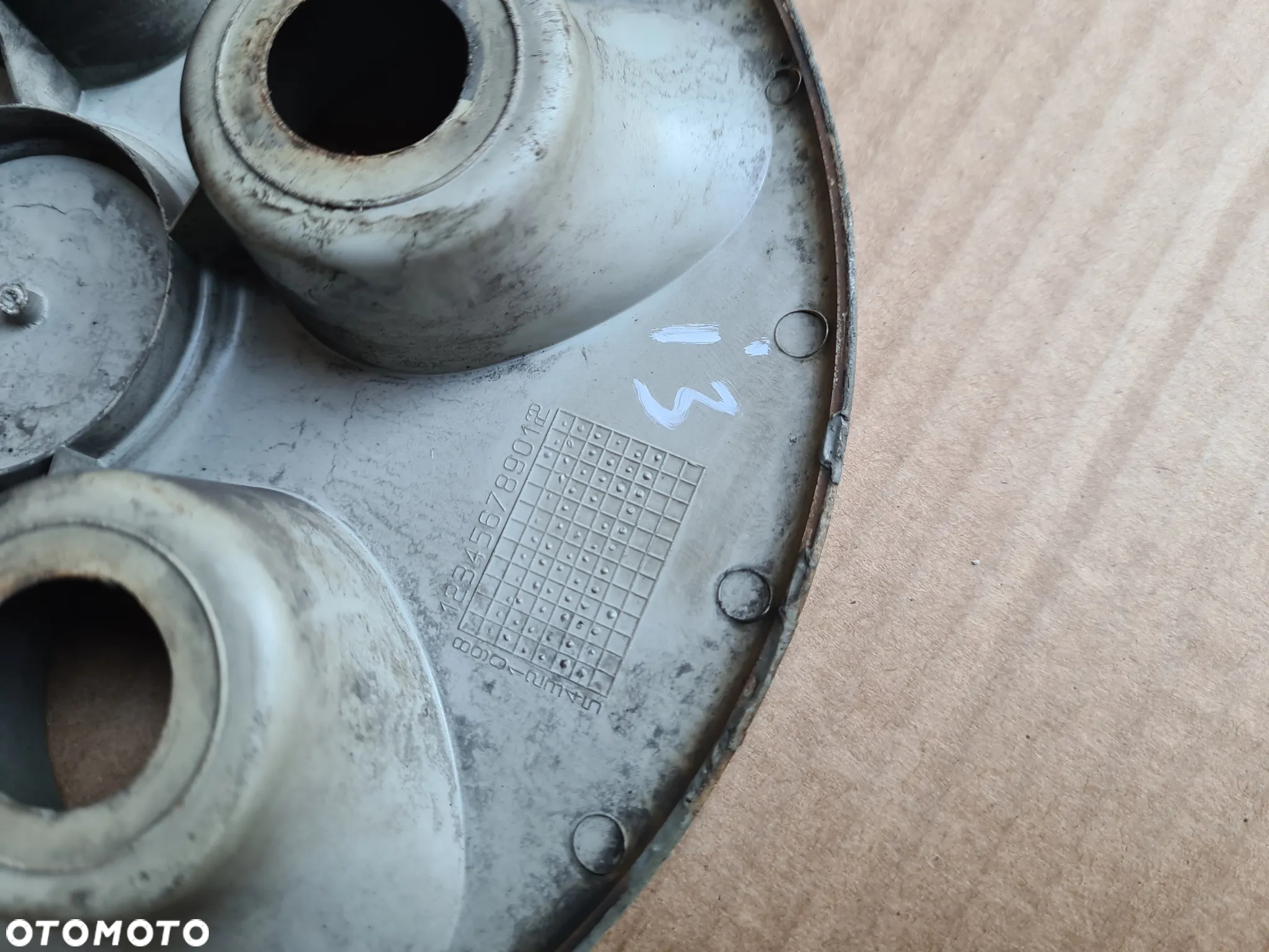 IVECO DAILY 3 99-06 komplet 4 sztuki kołpaki dekielki plastikowe na 5 śrub 15 cali - 12