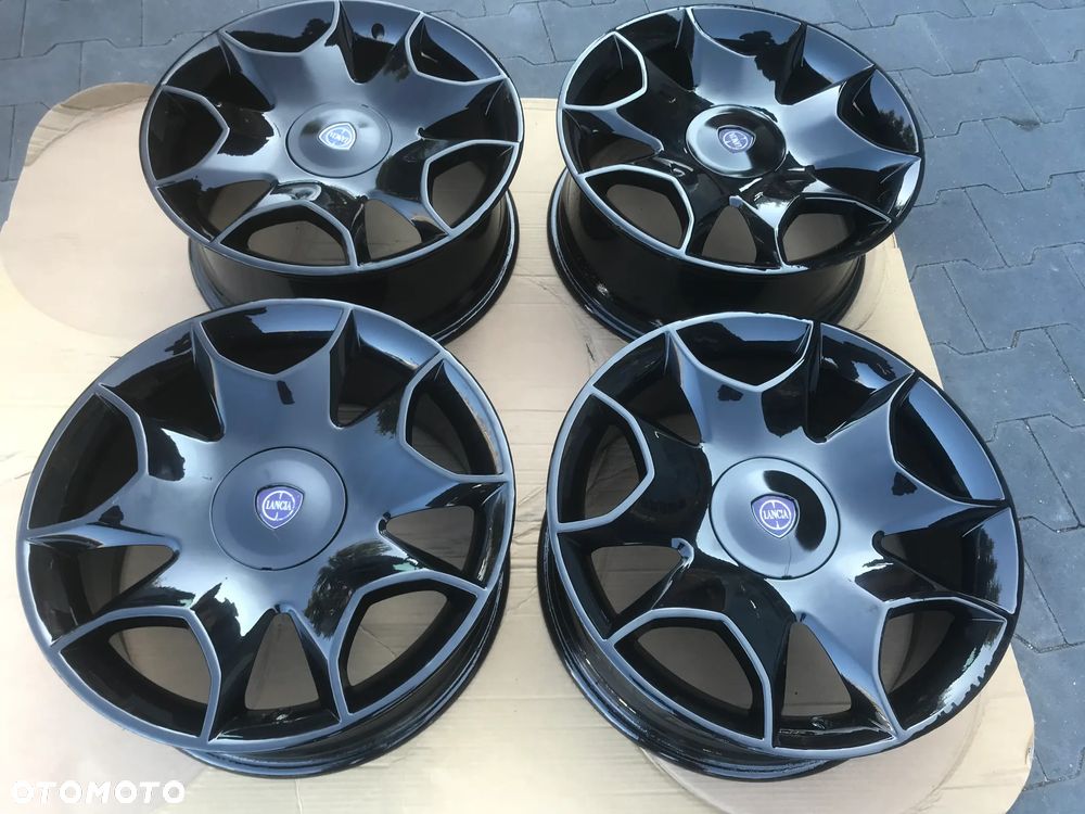 Felgi Lancia Delta III Fiat Bravo 18 4x98 7,5x18 ET35 735512451 - 2