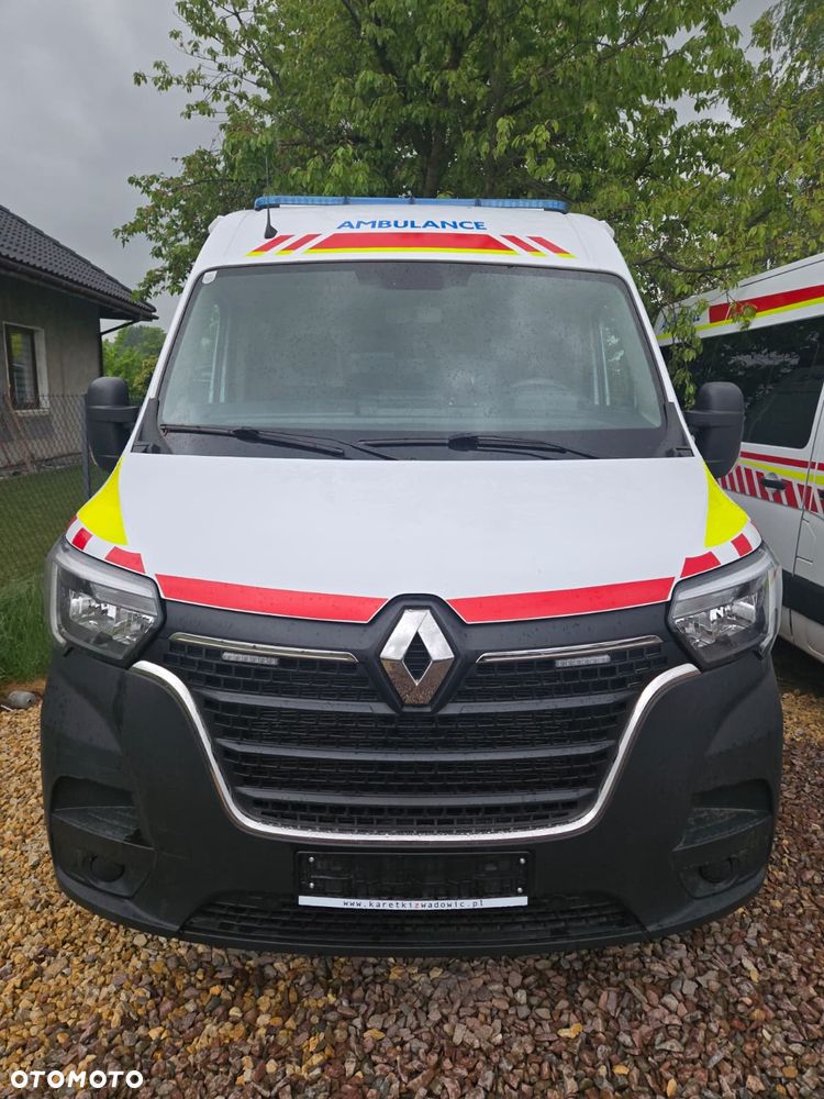 Renault Master Ambulans karetka - 2