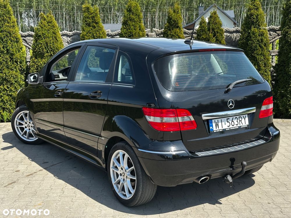 Mercedes-Benz Klasa B 160 BlueEFFICIENCY SPORT EDITION - 13