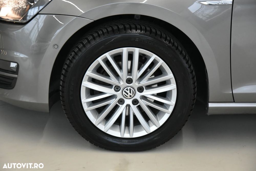 Volkswagen Golf 1.2 TSI BlueMotion Technology Cup - 16