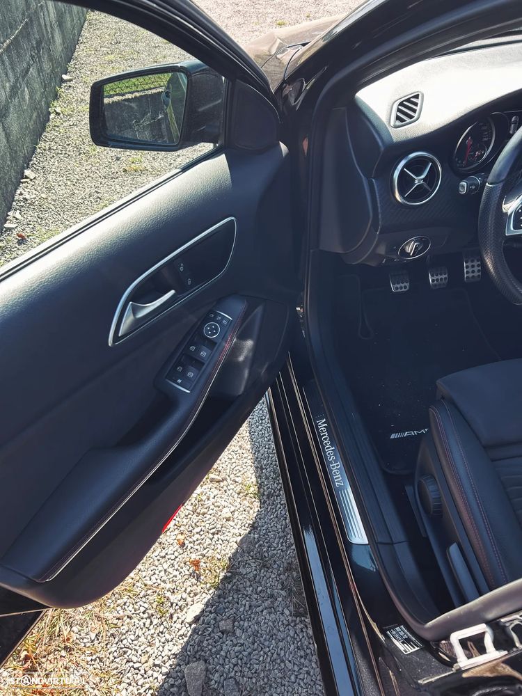 Mercedes-Benz A 180 2016 photo 5