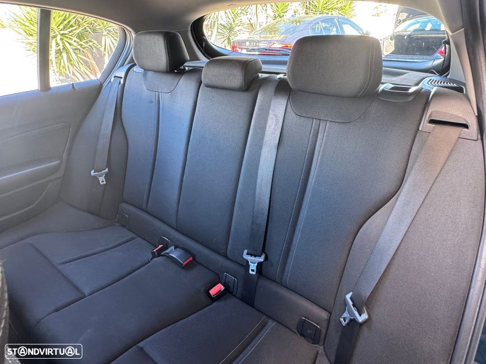 BMW 116 d EDynamics Line Sport - 26