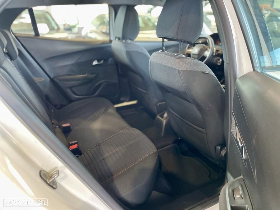 Peugeot 2008 1.2 PureTech Active Pack EAT8 - 26