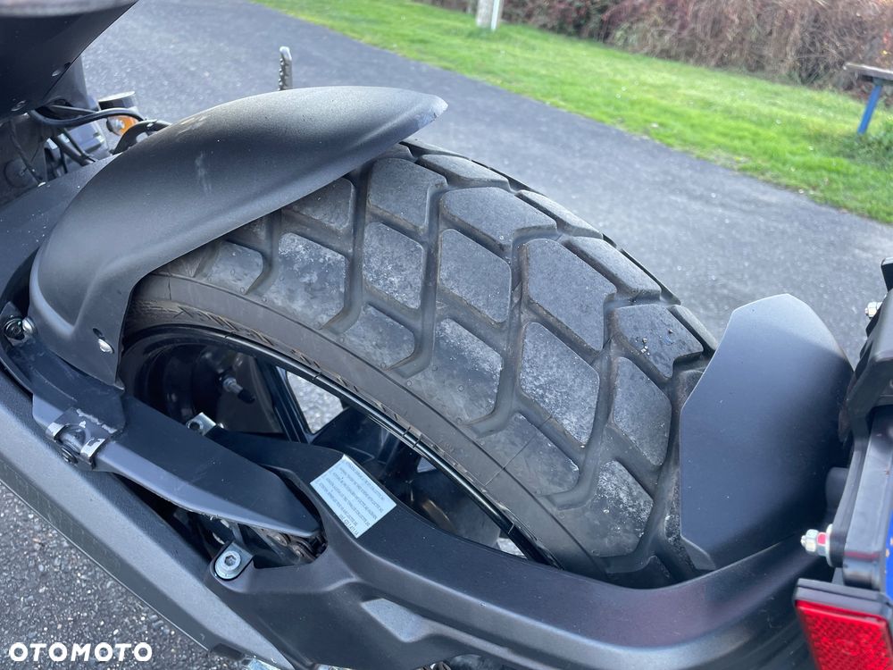 Ducati Scrambler - 11