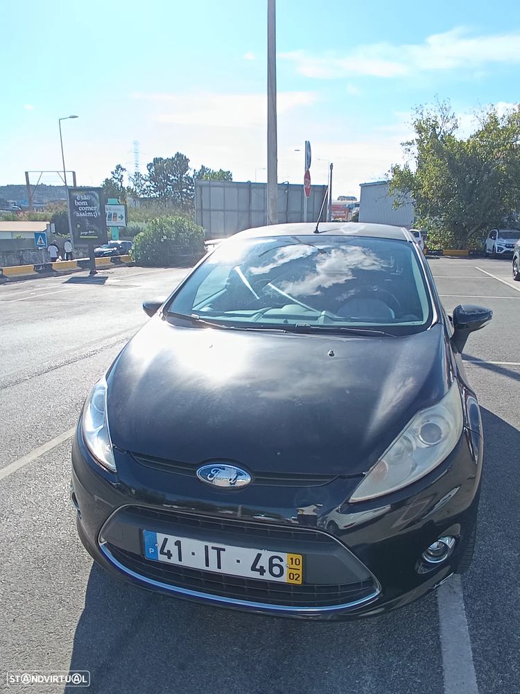 Ford Fiesta - 2