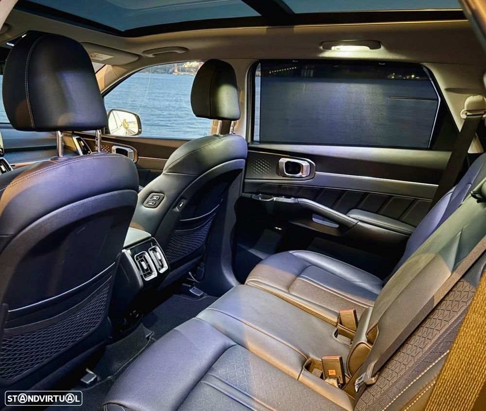 Kia Sorento 1.6 T-GDI HEV Concept - 12