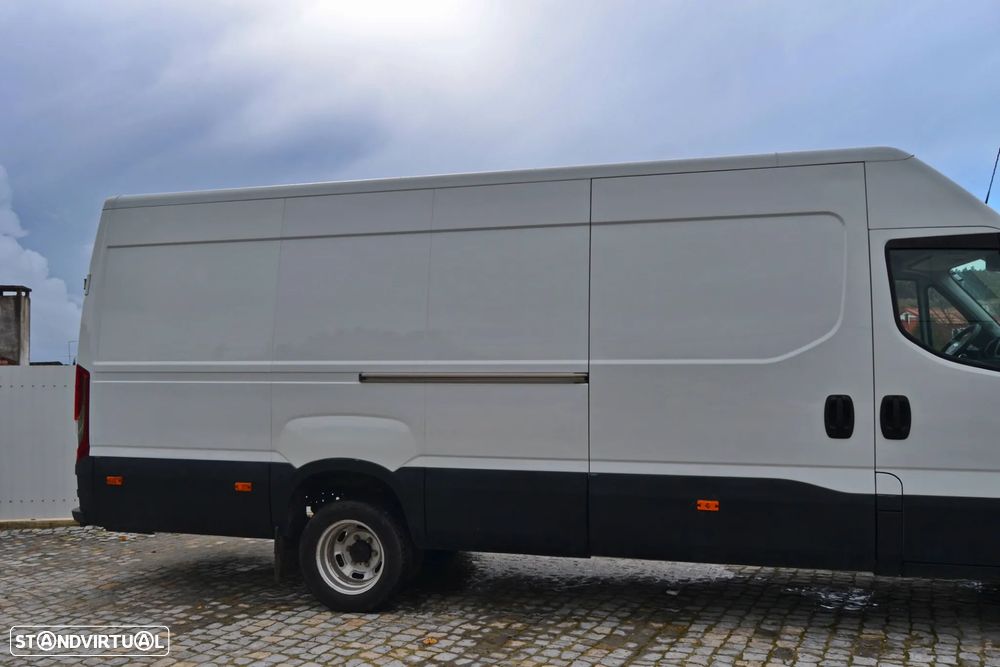 Iveco Daily 35C13 Rodado Duplo - IVA DEDUTÍVEL - 4