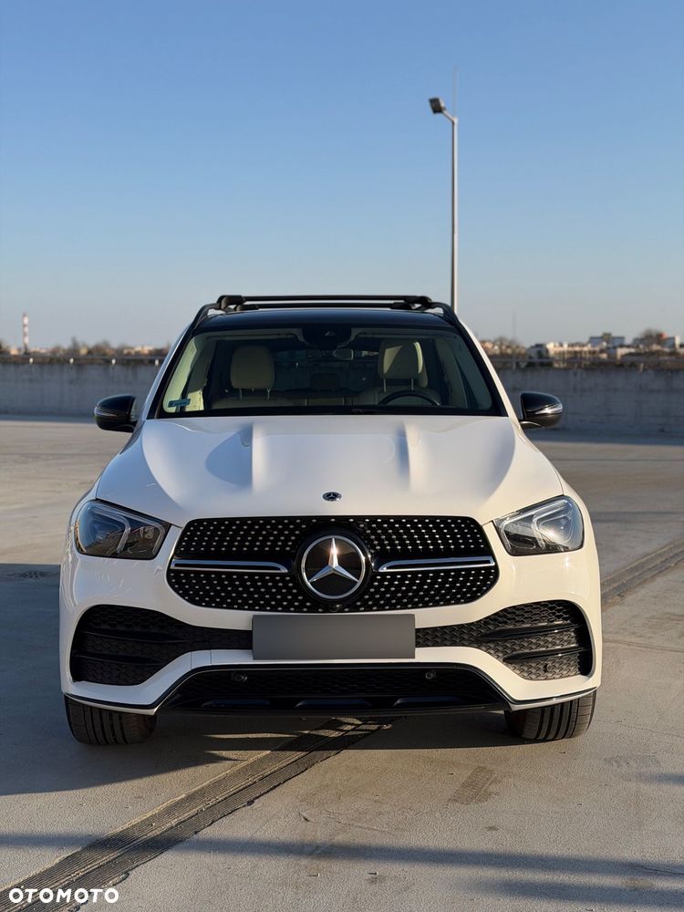 Mercedes-Benz GLE - 1