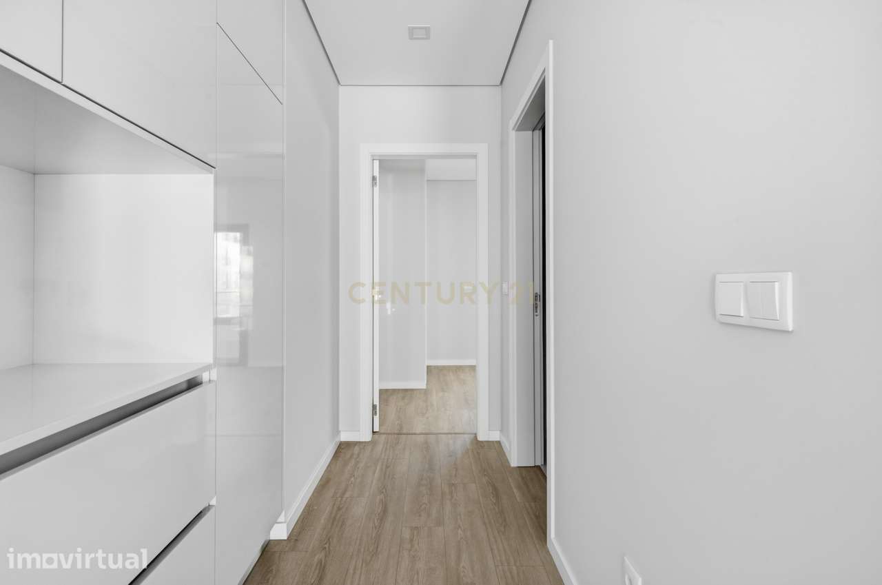 Apartamento T2 Novo com Terraço e Lugar de Garagem em Mafra - Grande imagem: 4/22