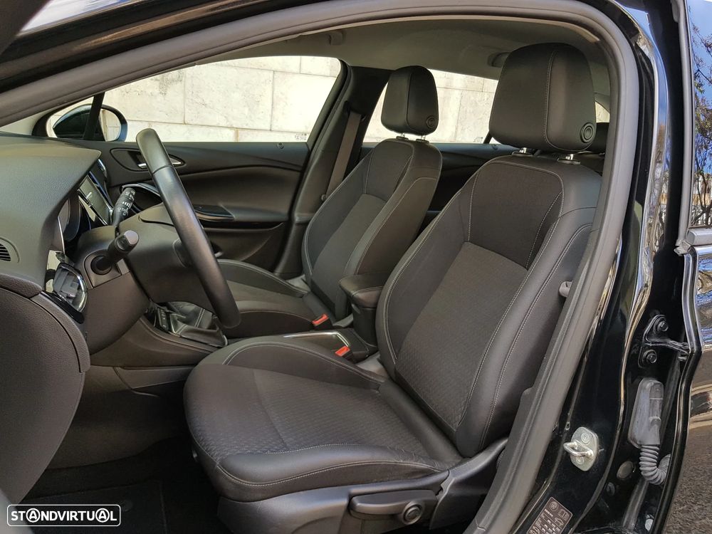 Opel Astra Sports Tourer 1.6 CDTI Innovation S/S RM6/SOB/5PC/5PB - 30