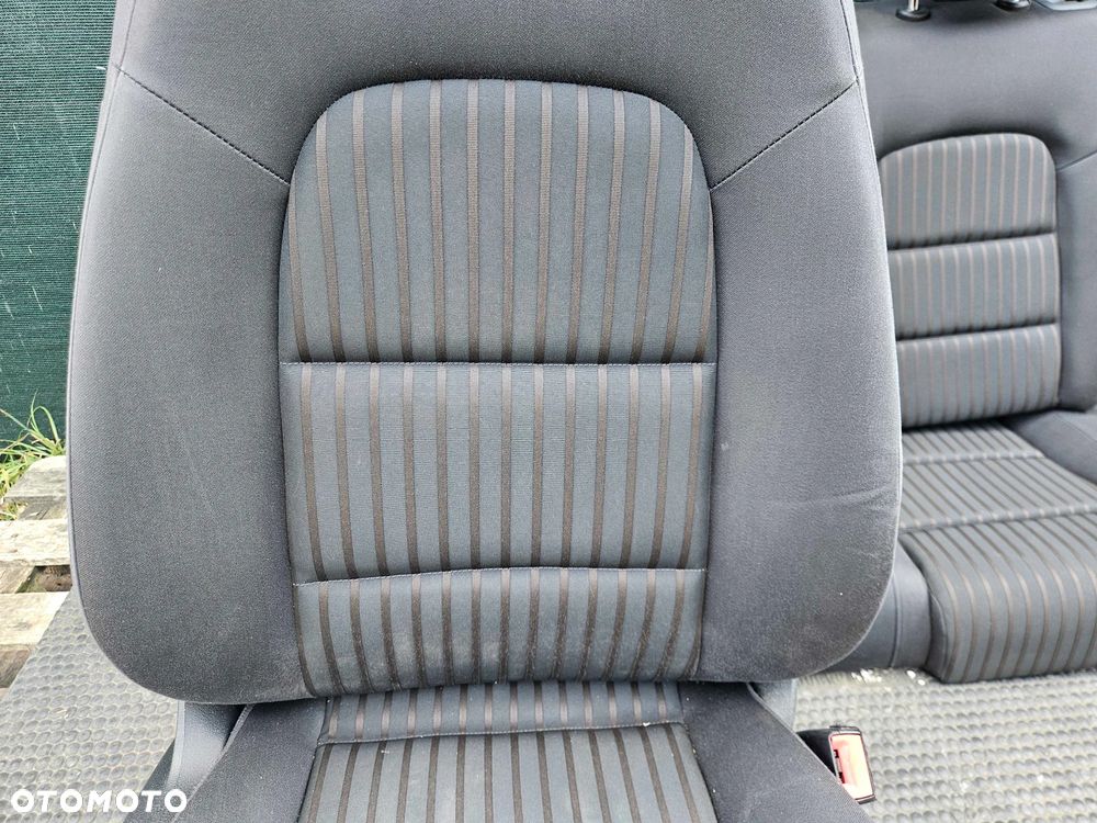 Fotele Fotel Kanapa Skladana Ciemne Grzane Elektryczne Ledzwia Podswietlanie  Audi A4 B8 Kombi Avant - 21