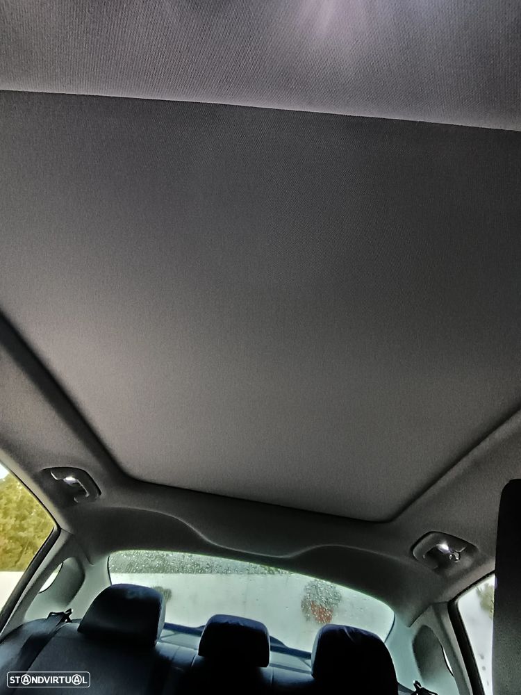 Kia Optima 2.0 CVVT PHEV - 37