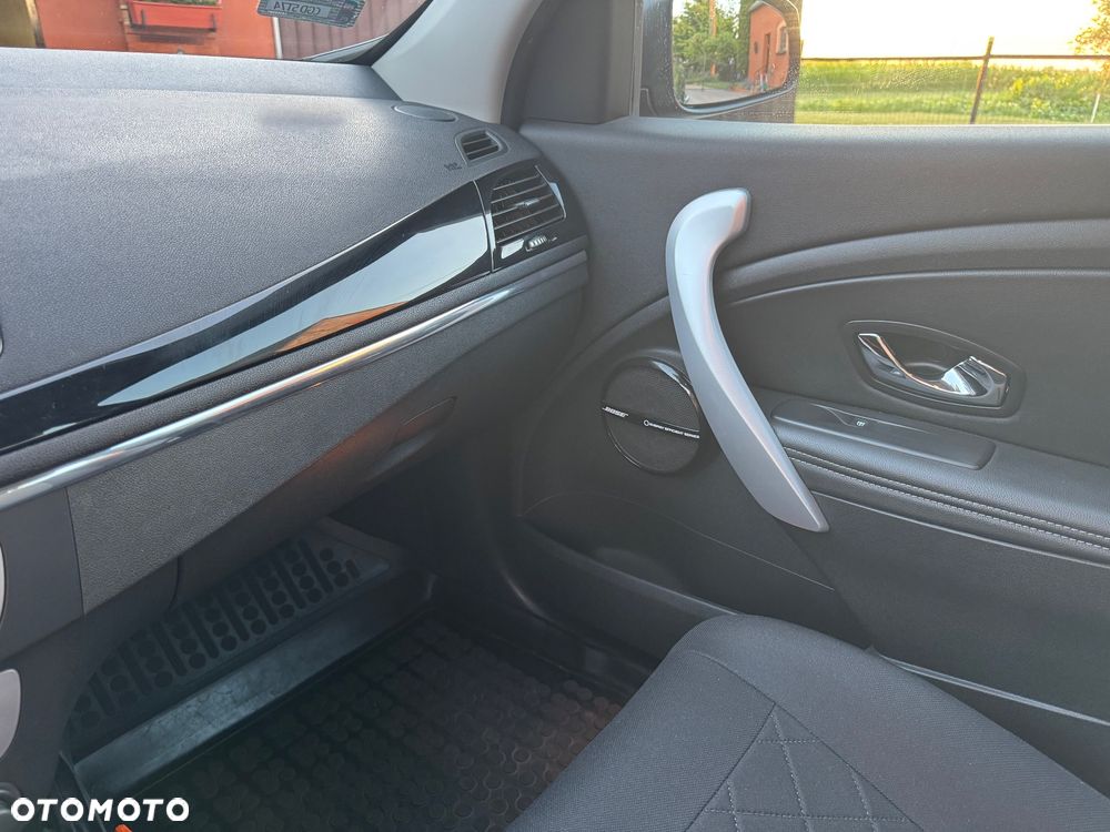 Renault Megane 1.5 dCi Bose Edition - 9