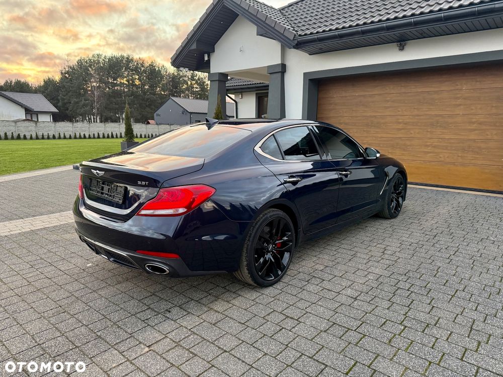 Genesis G70 - 13