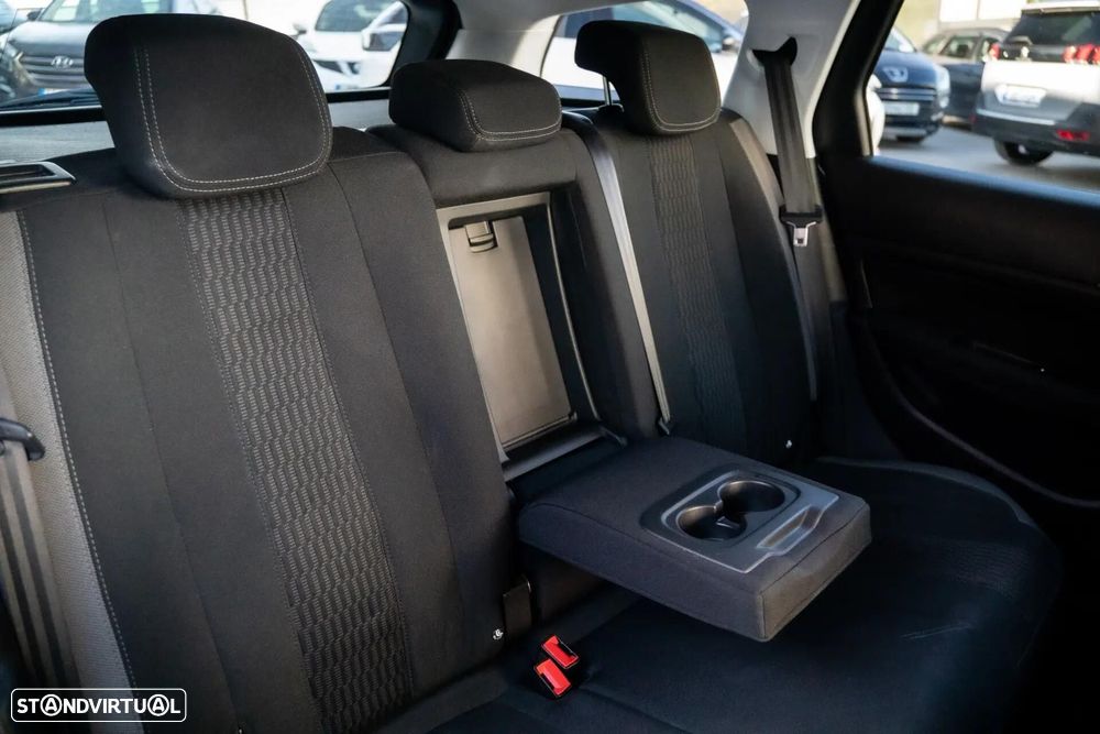 Peugeot 308 SW 1.6 BlueHDi Style - 26