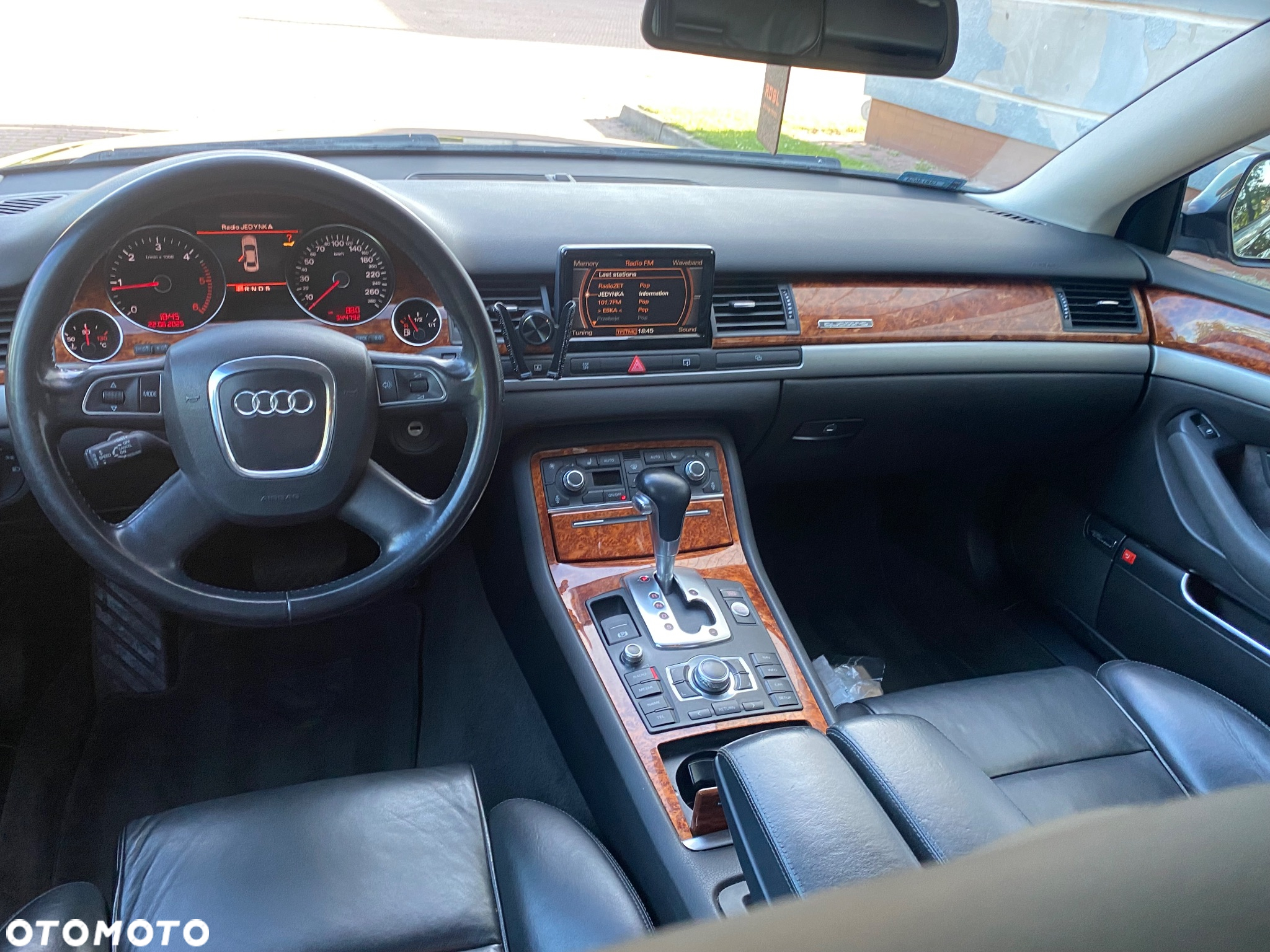 Audi A8 - 21