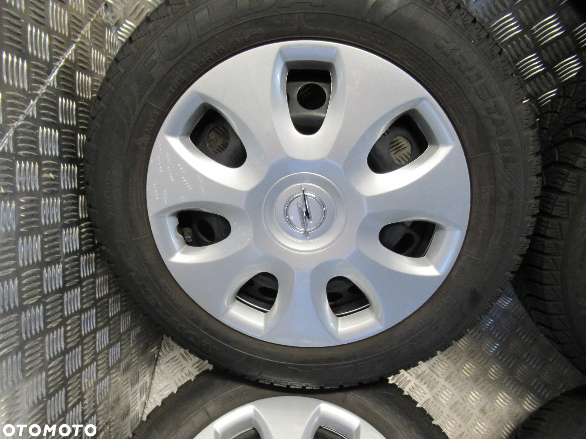 Koła Opel Adam Corsa D E Meriva 6Jx15 et39 4x100 zima 7,5mm CZUJNIKI - 4