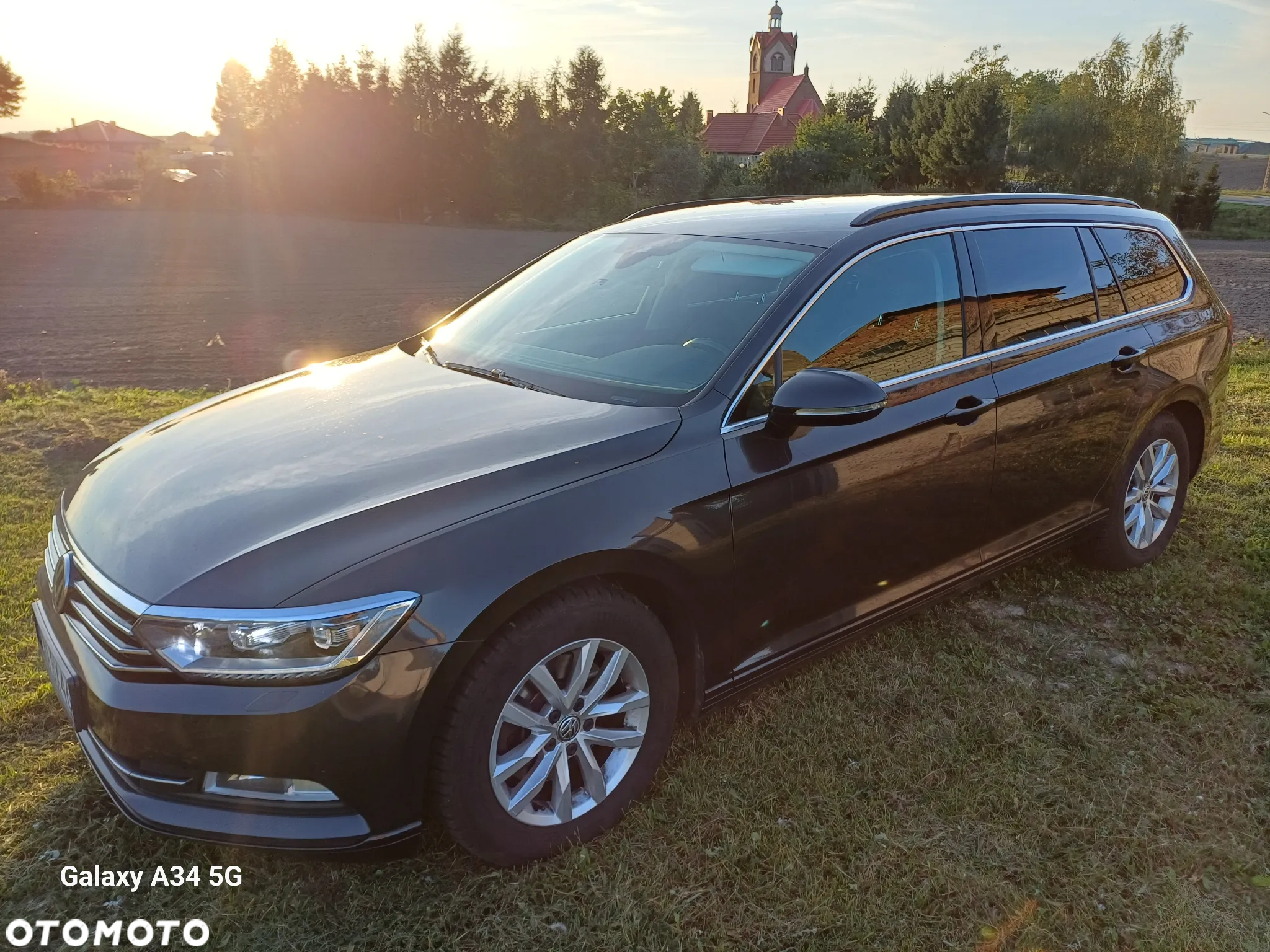Volkswagen Passat 2.0 TDI SCR Comfortline - 3