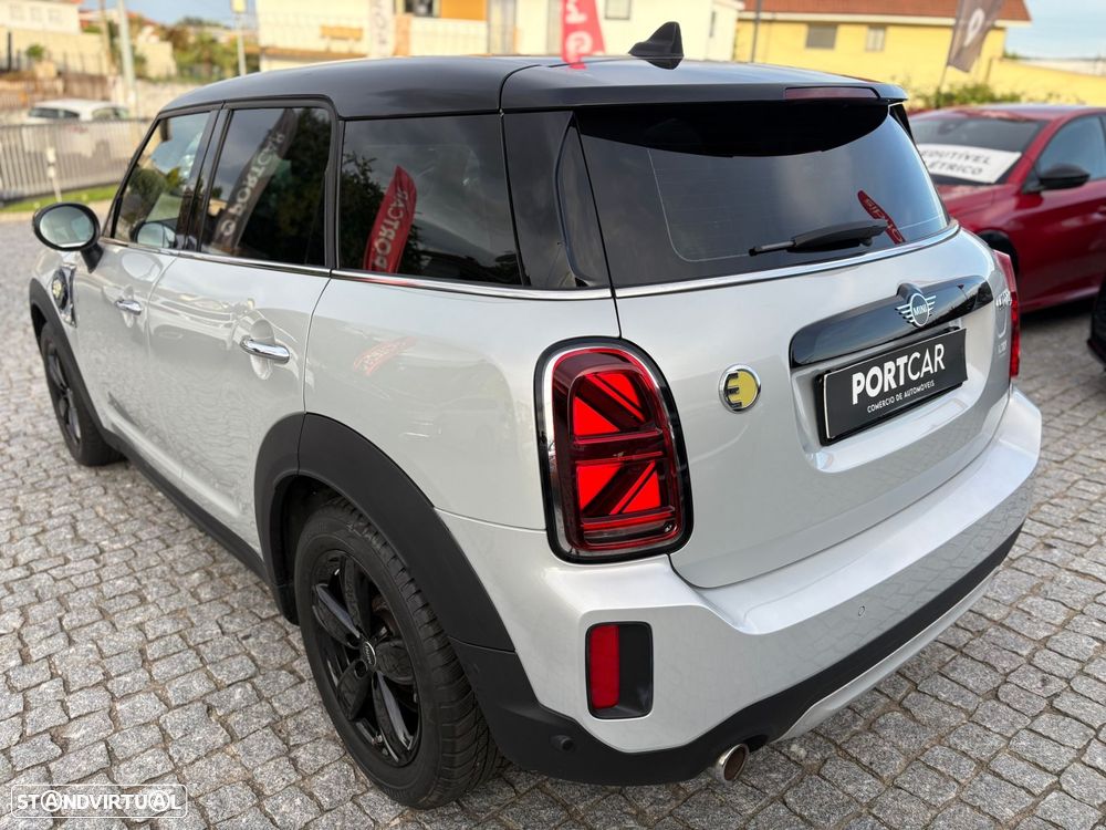 MINI Countryman Cooper SE Premium Classic Auto - 7
