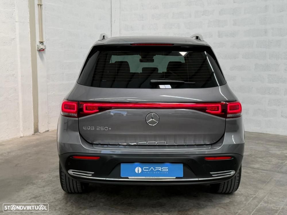 Mercedes-Benz EQB 250+ Progressive - 12