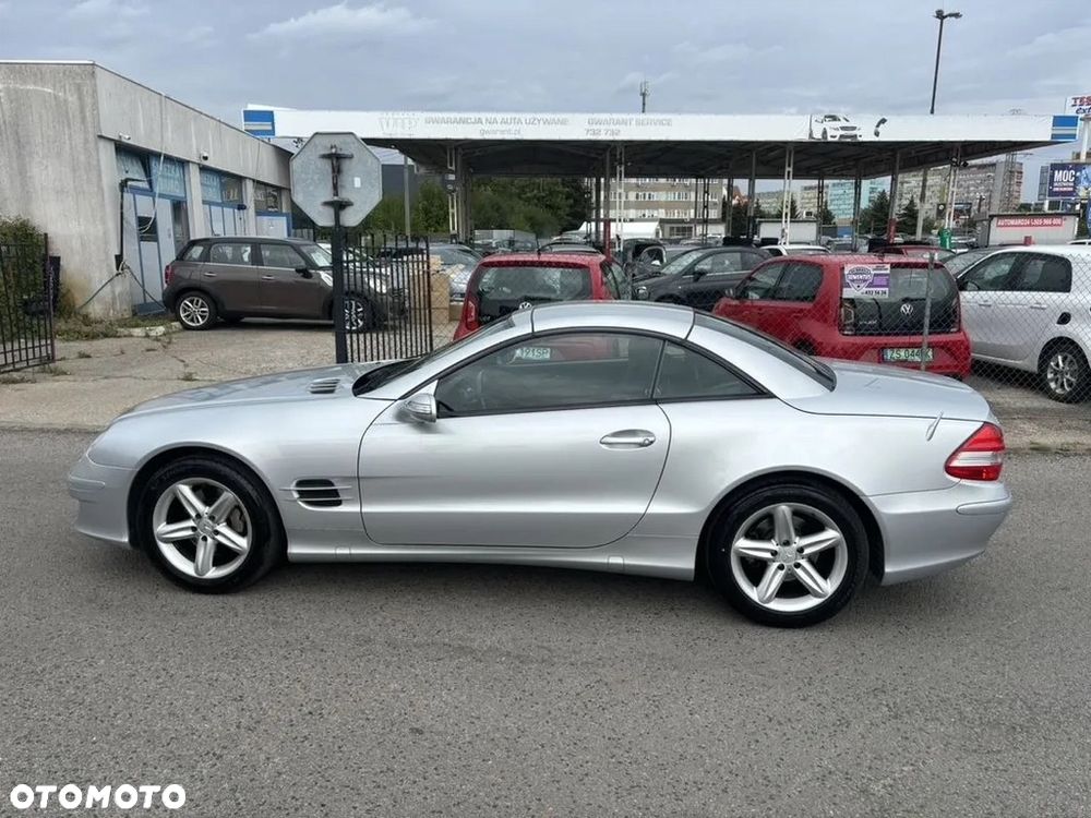 Mercedes-Benz SL 350 7G-TRONIC - 24